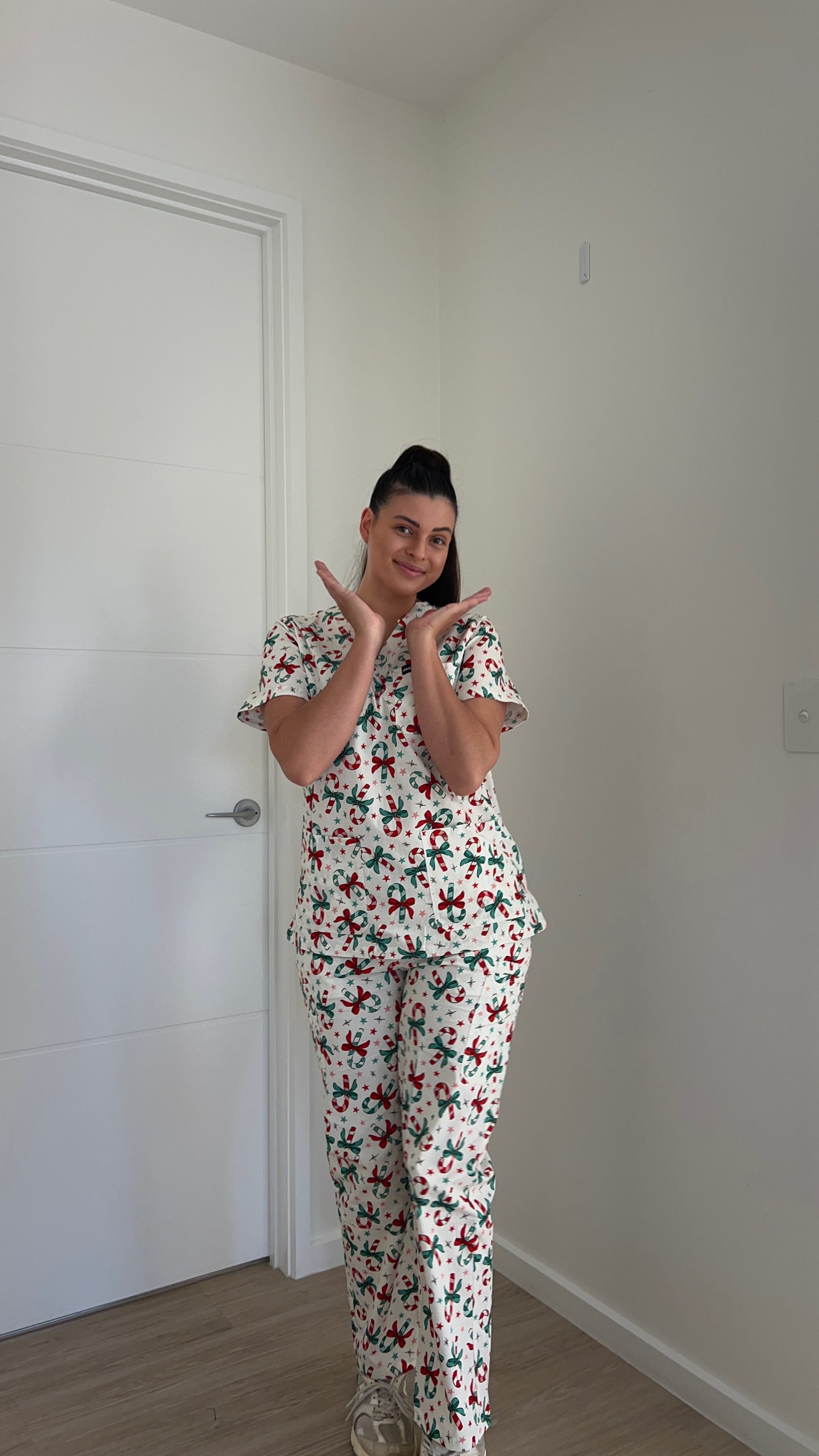 The Traditional CC - Scrub Set