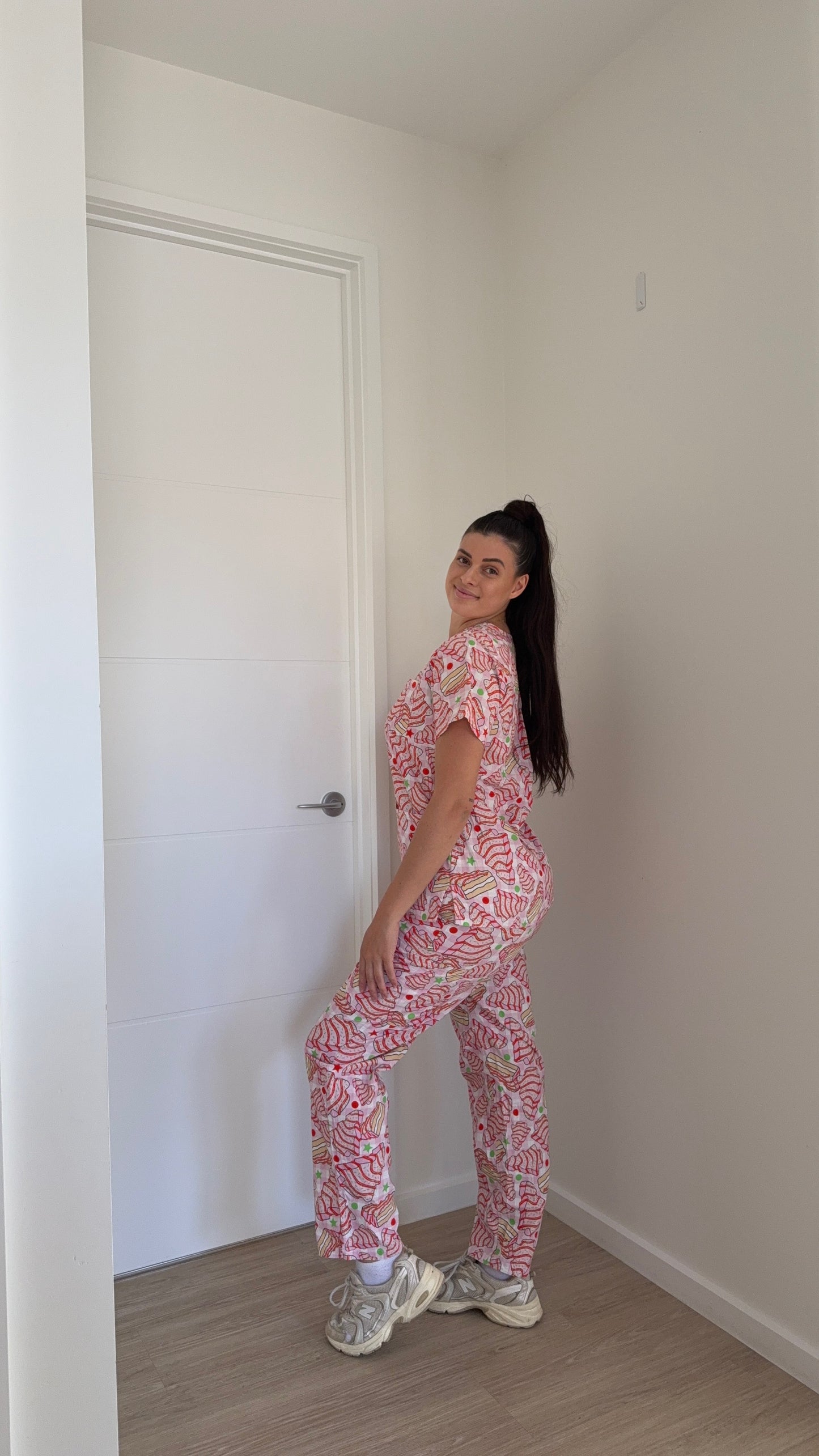 Pink Christmas Lamington - Scrub Set